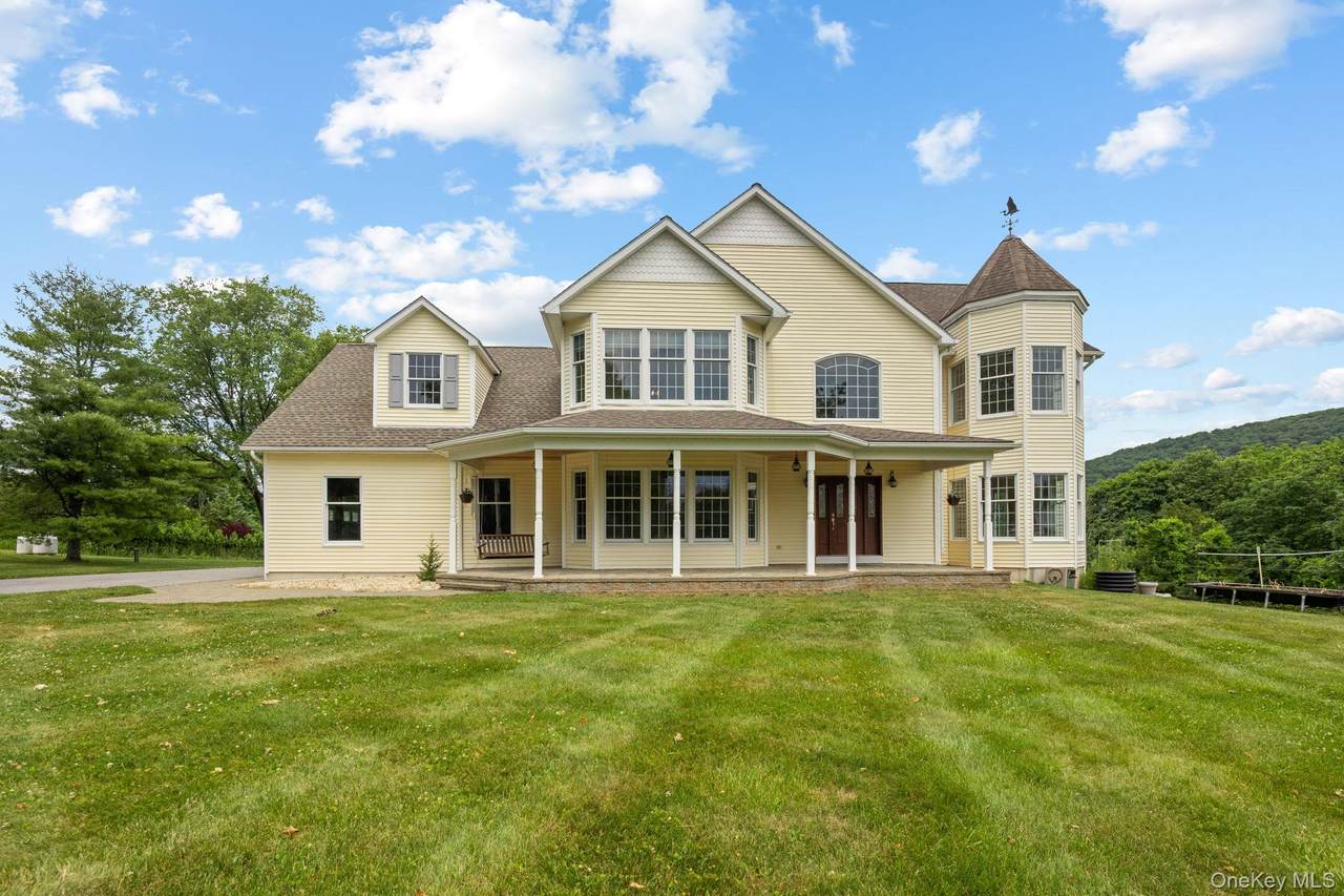 128 Old Pawling Road - Photo 1