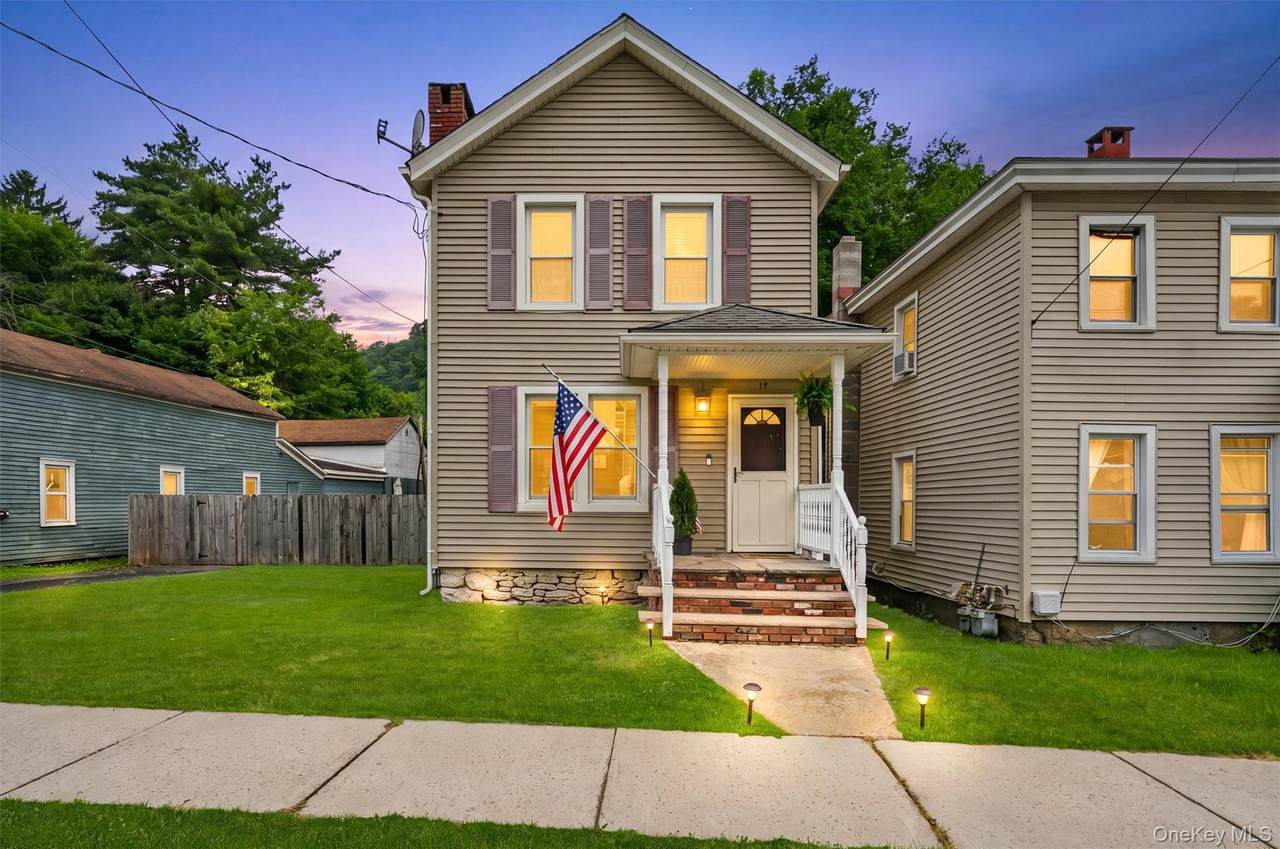 15 Delaware Street - Photo 1
