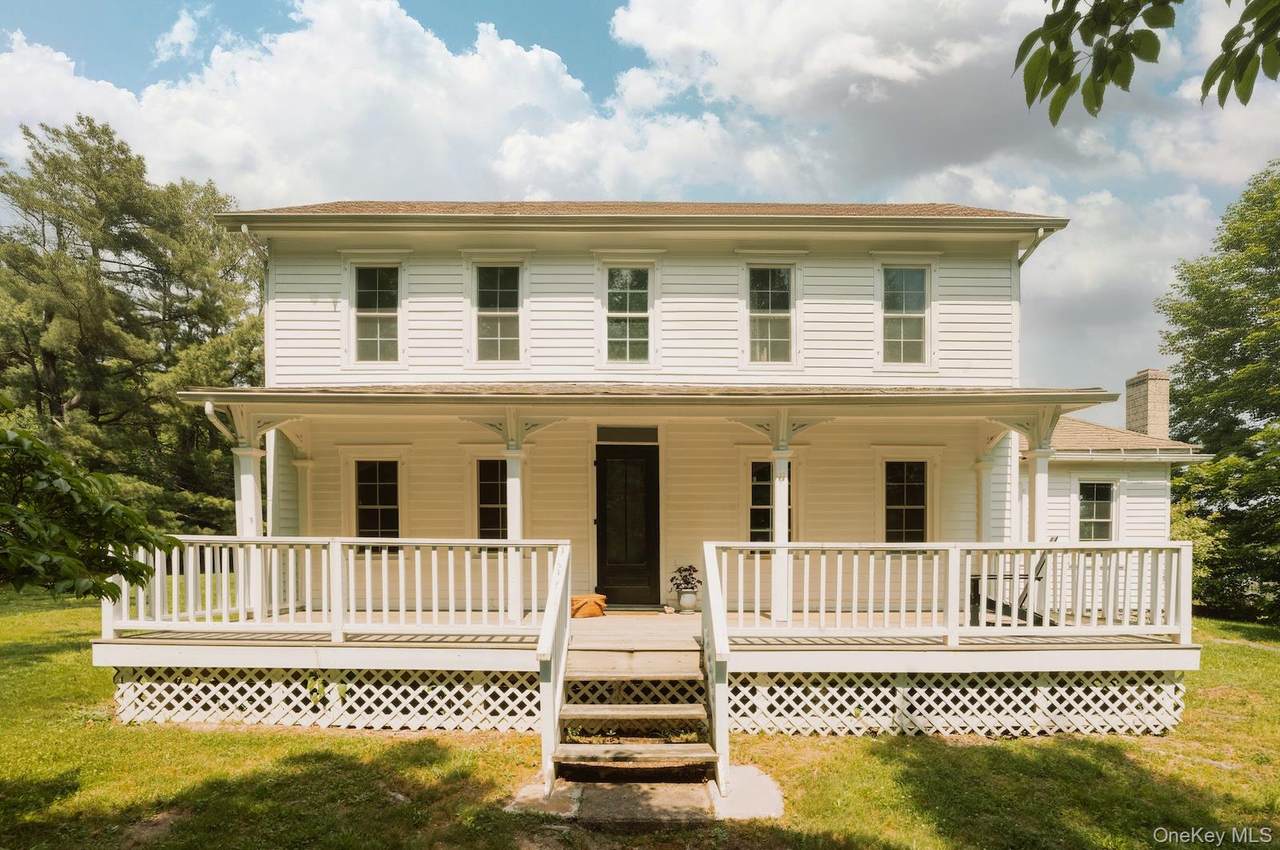 1100 Harlemville Road - Photo 1