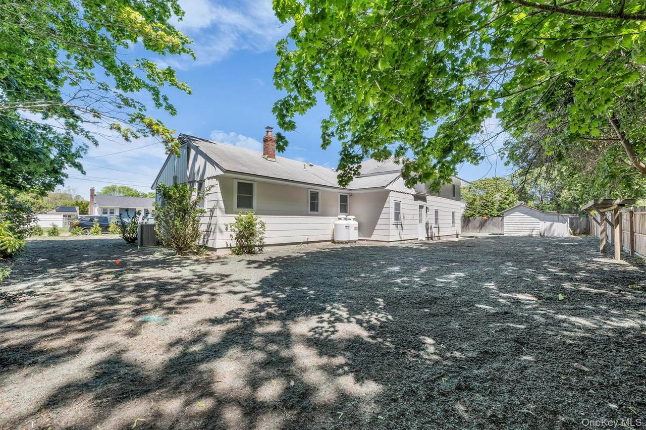 8 Westbury Road - Photo 1
