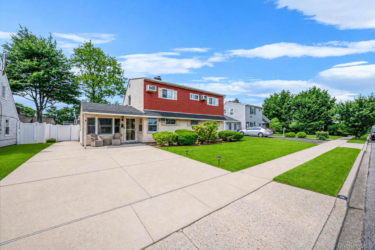 36 Sunrise Lane - Photo 1