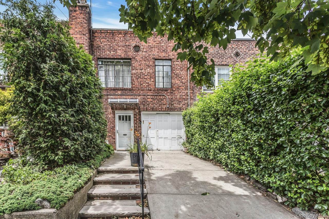 12-08 152nd Street - Photo 1