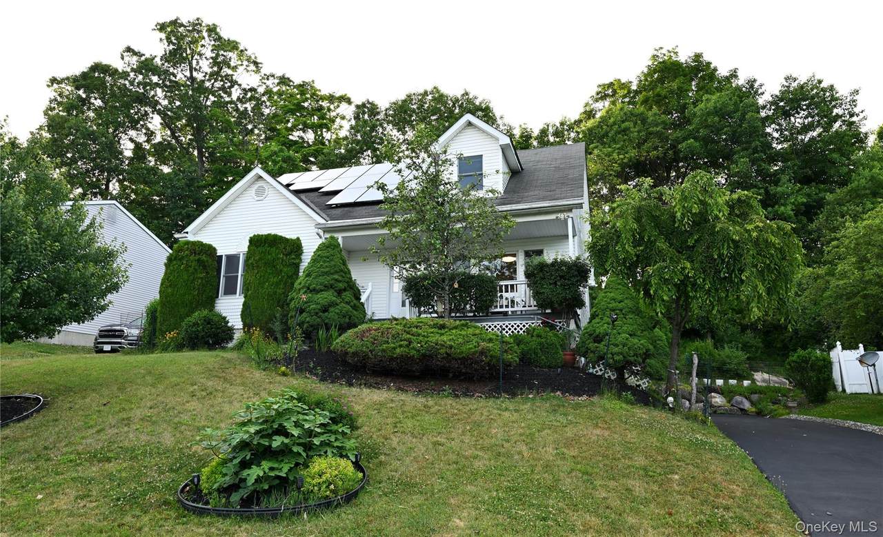 12 Walnut Lane - Photo 1