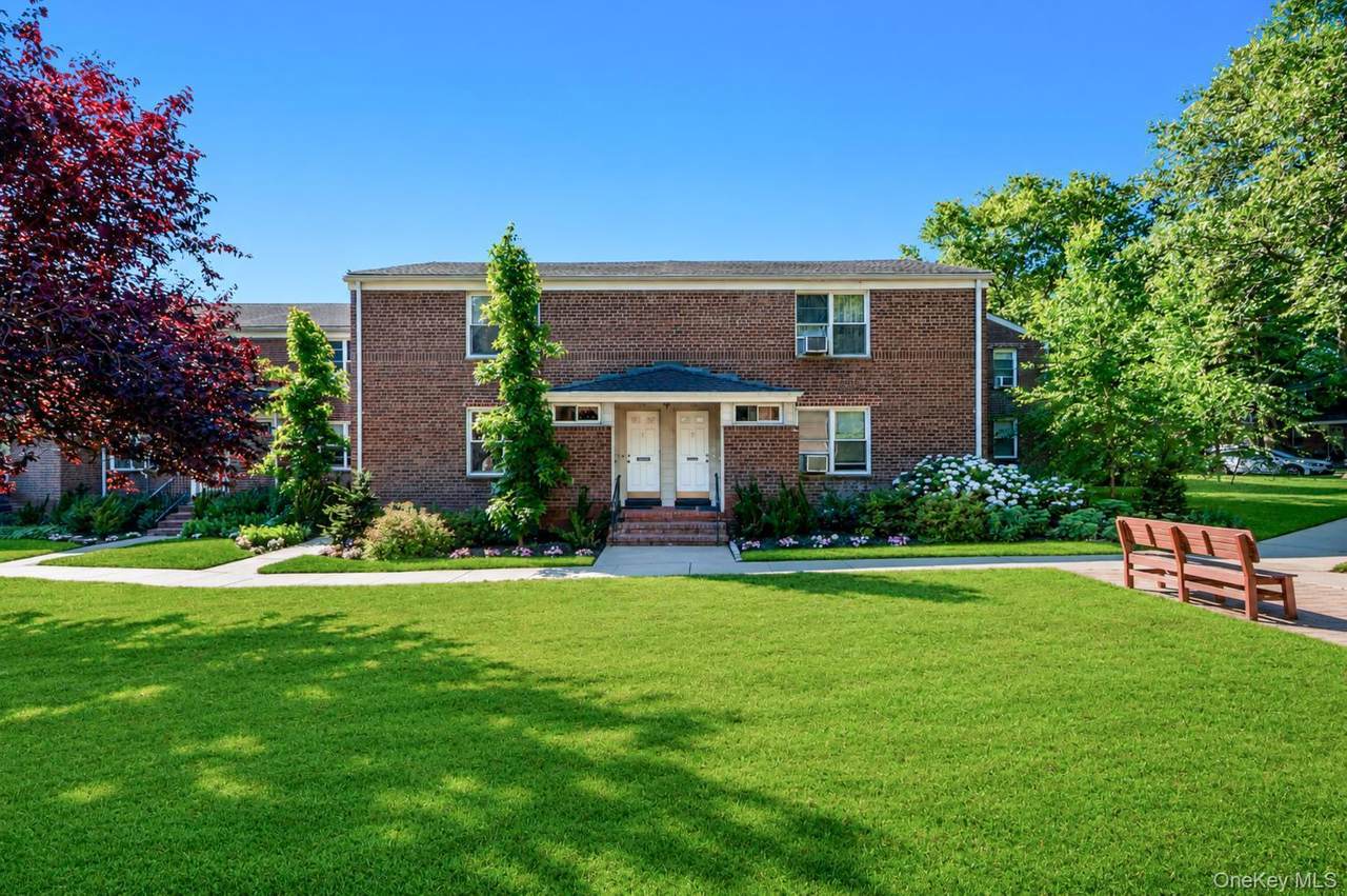 75 Edwards Street - Photo 1