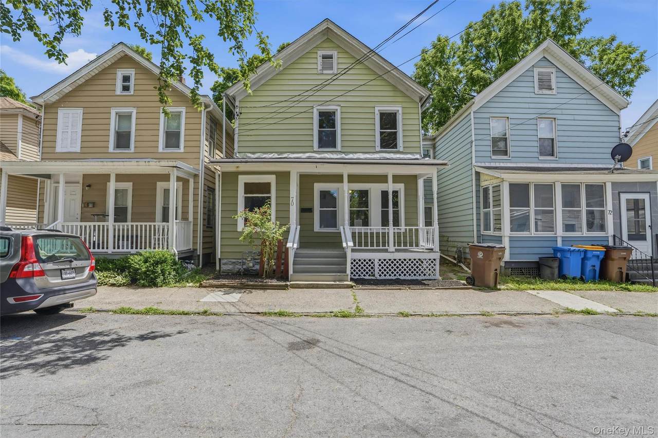 70 Vandeusen Street - Photo 1