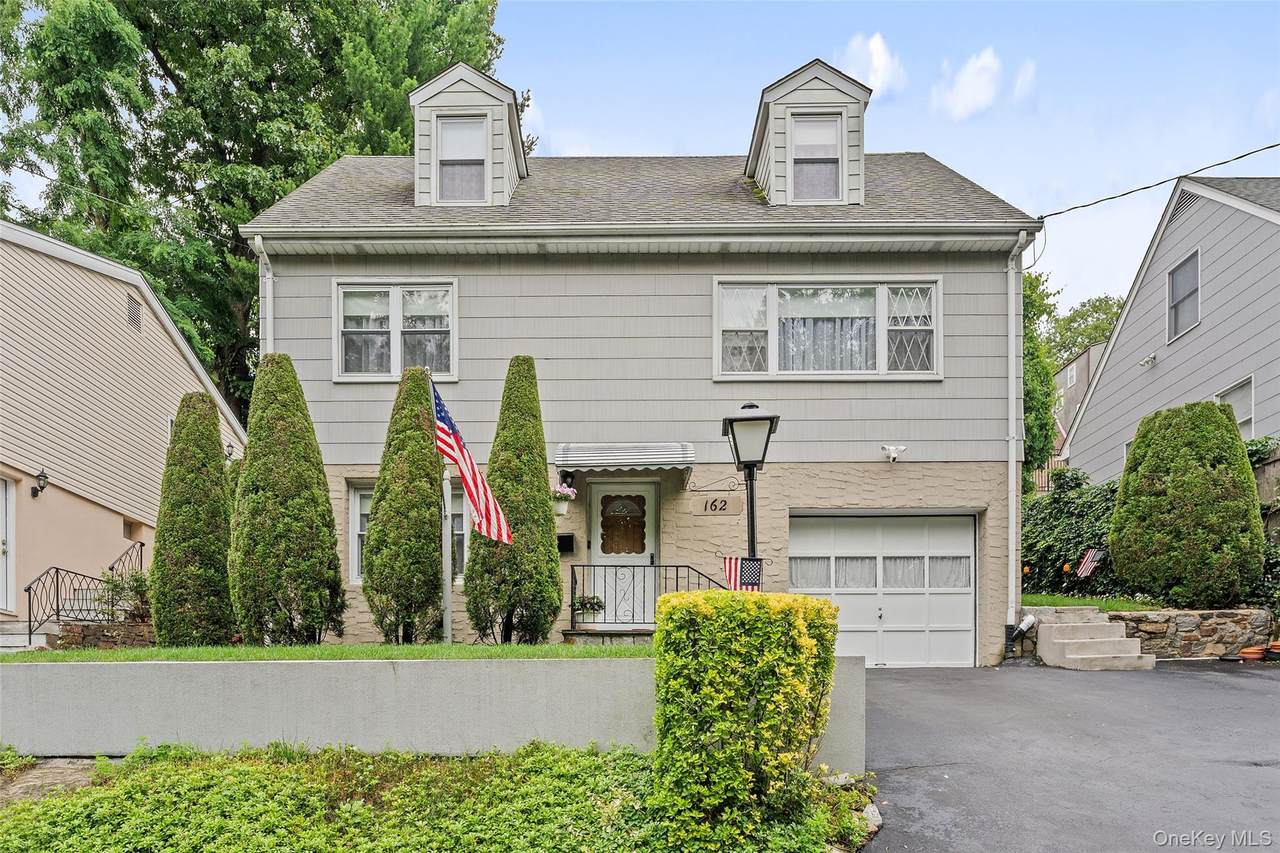 162 Midland Avenue - Photo 1
