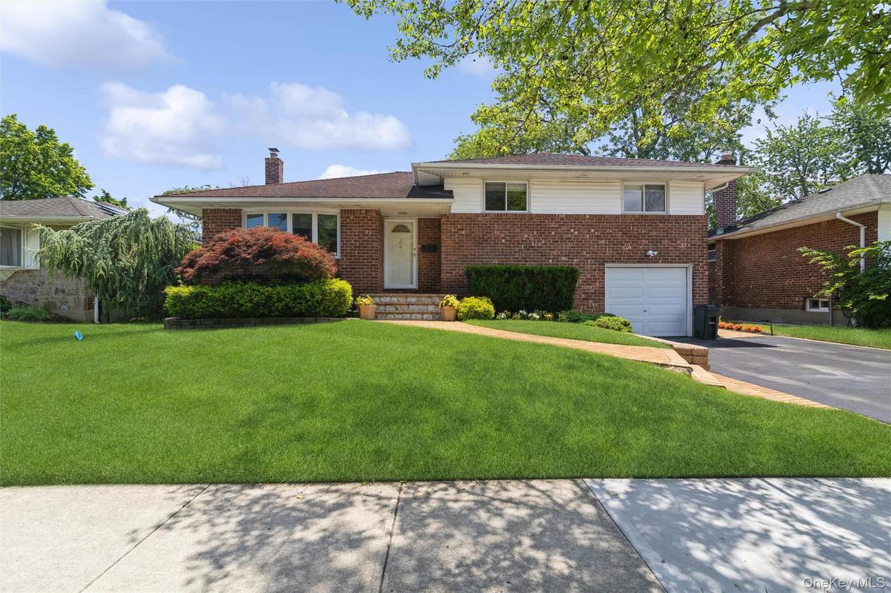 204 Halsey Avenue - Photo 1