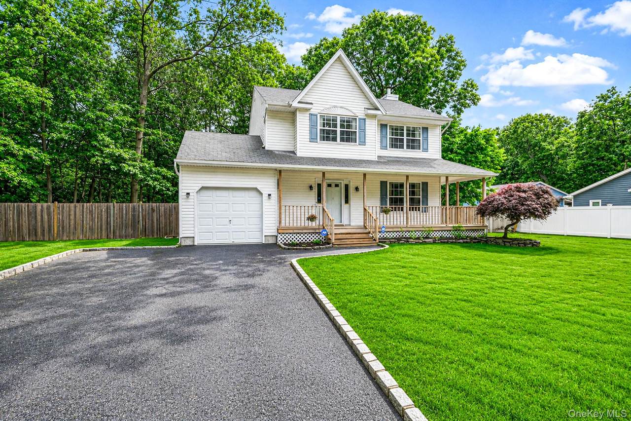 2 Community Road - Photo 1