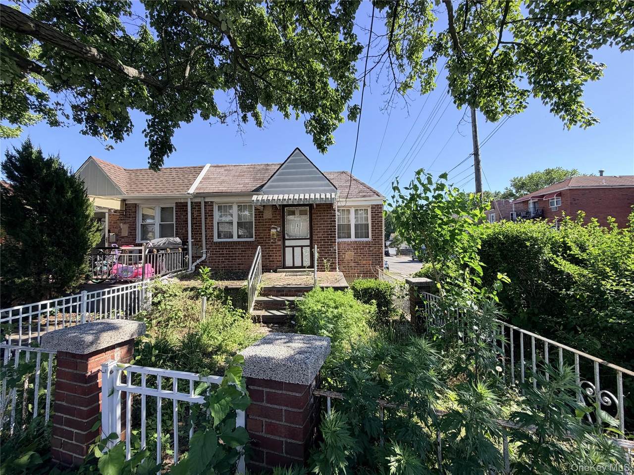 3140 Waterbury Avenue - Photo 1