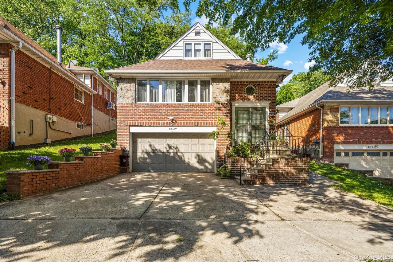 69-07 Little Neck Parkway - Photo 1