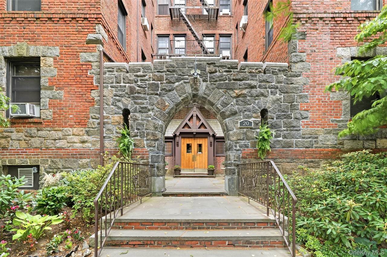 20 William Street - Photo 1