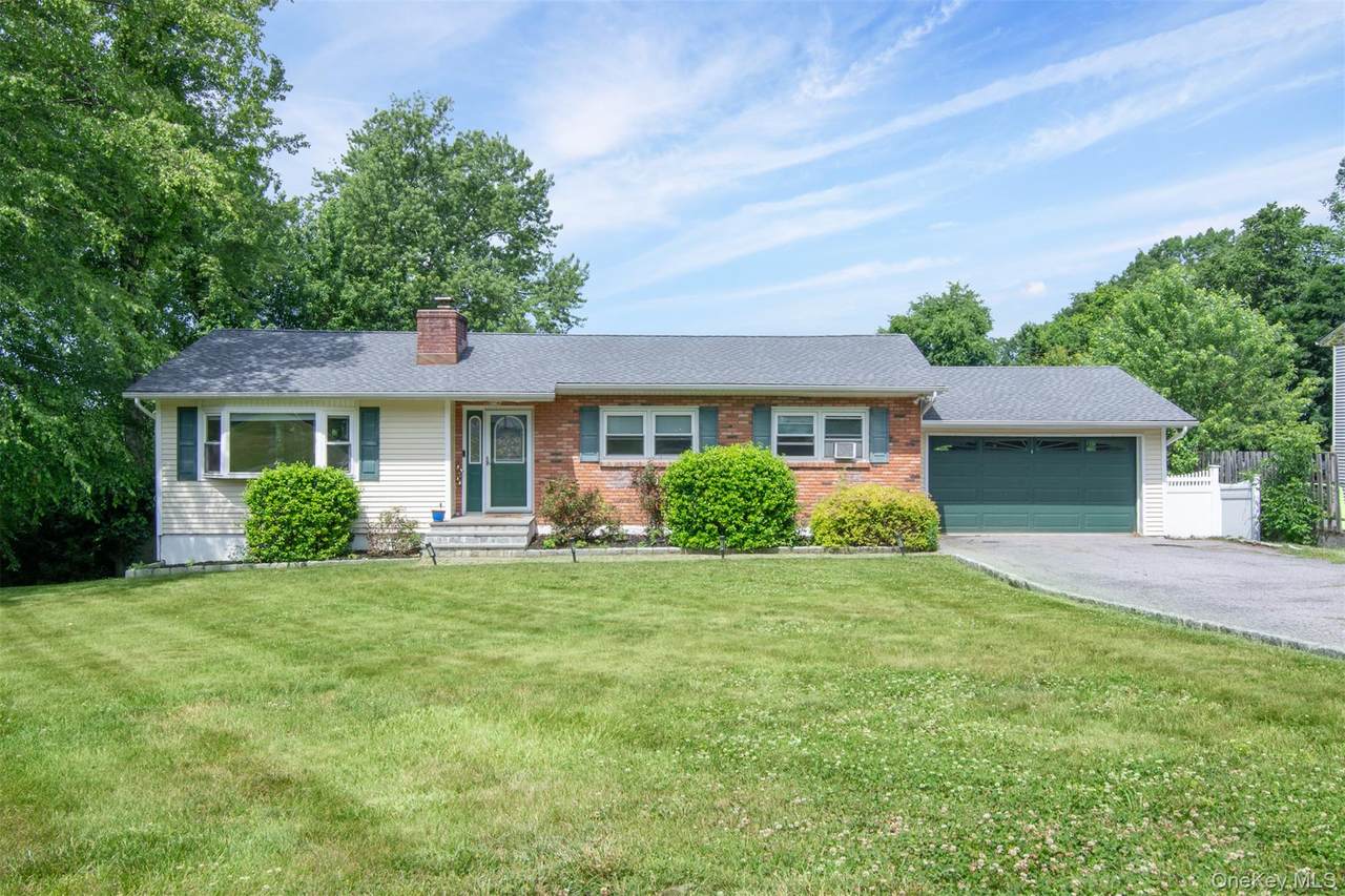 87 High View Drive - Photo 1