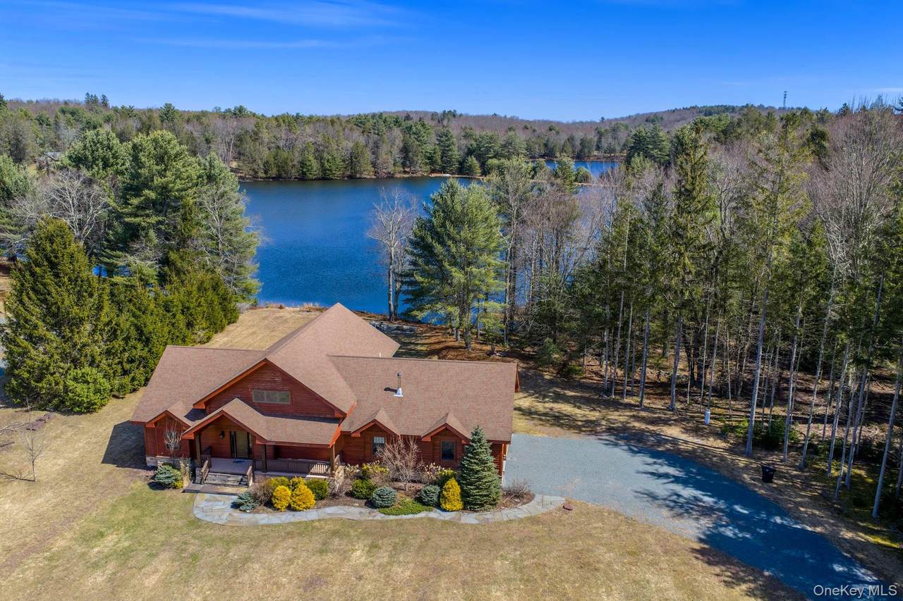 58 Deer Meadow Road - Photo 1