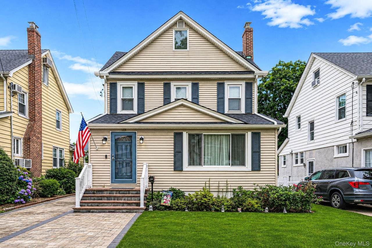 159 Iris Avenue - Photo 1
