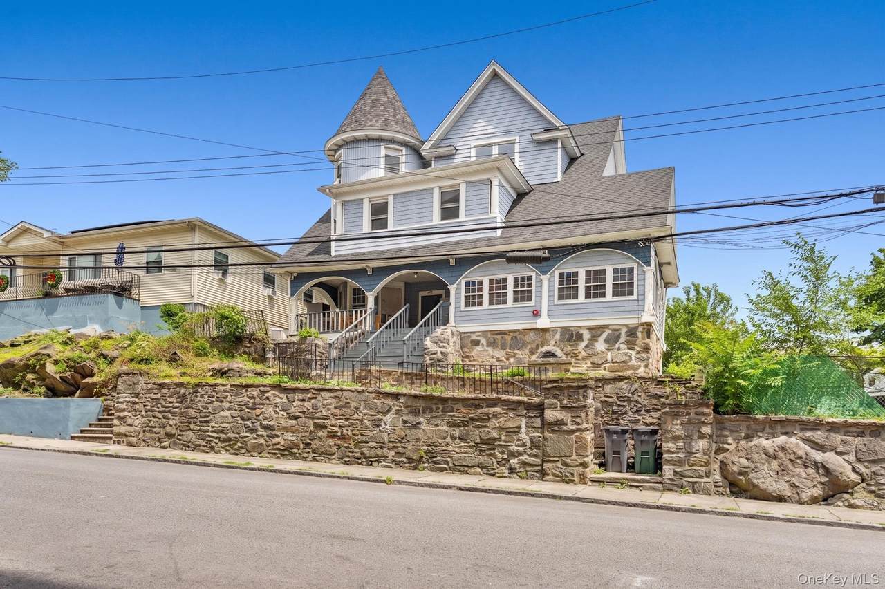 150 Bruce Avenue - Photo 1