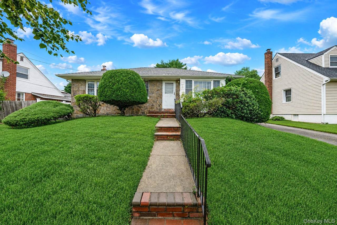 107 Walnut Street - Photo 1
