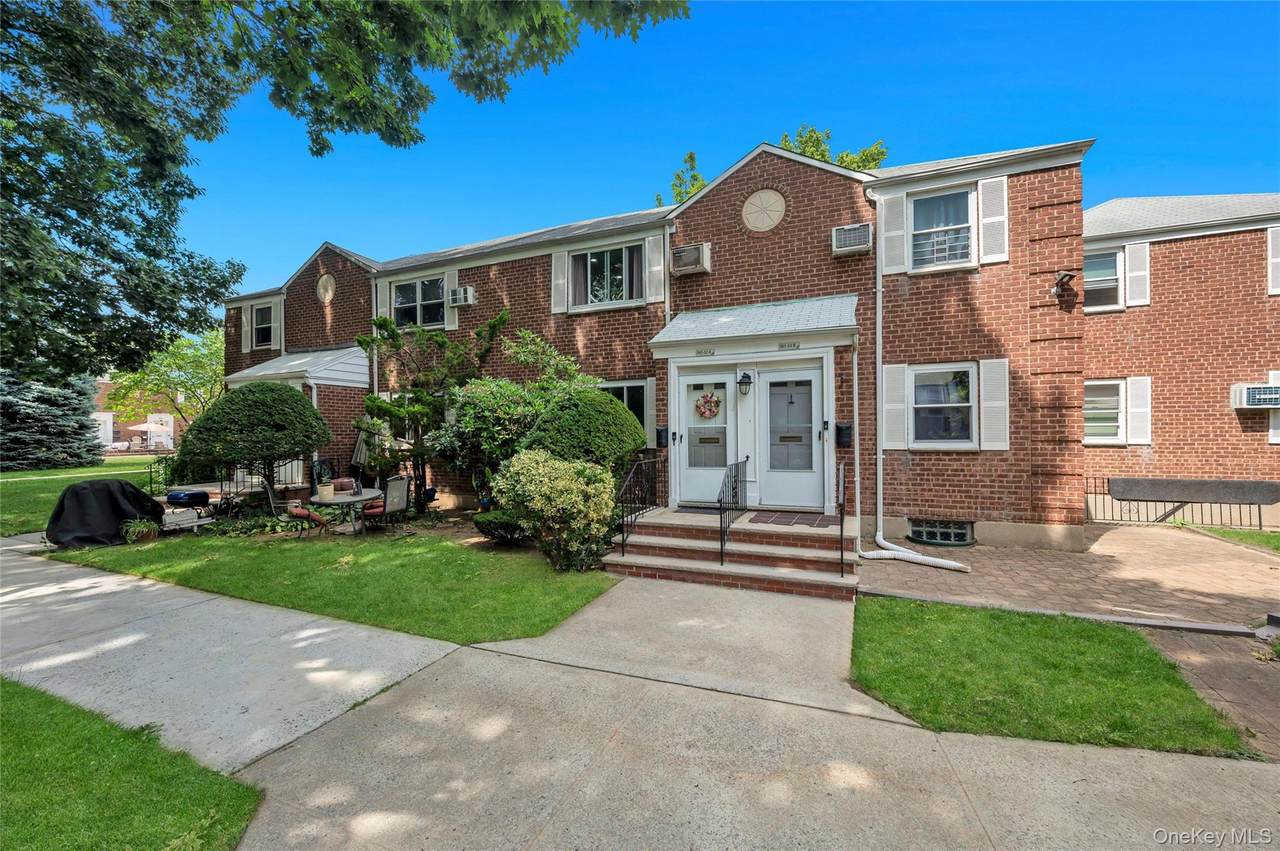 263-53 74th Avenue - Photo 1
