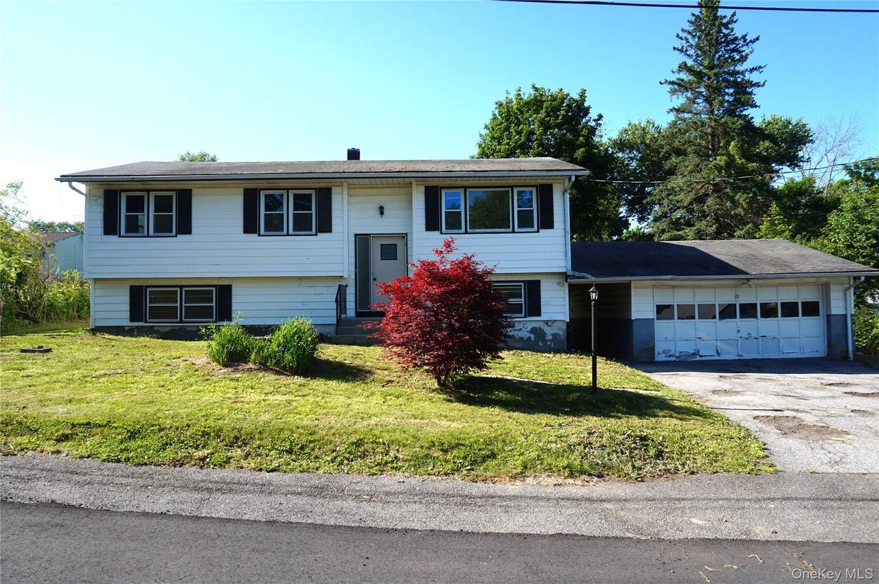 62 Warwick Road - Photo 1