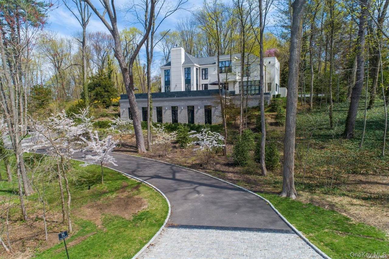 8 Frost Creek Drive - Photo 1