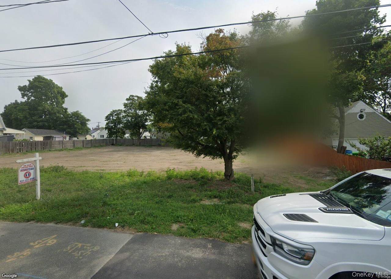 247 West Avenue - Photo 1