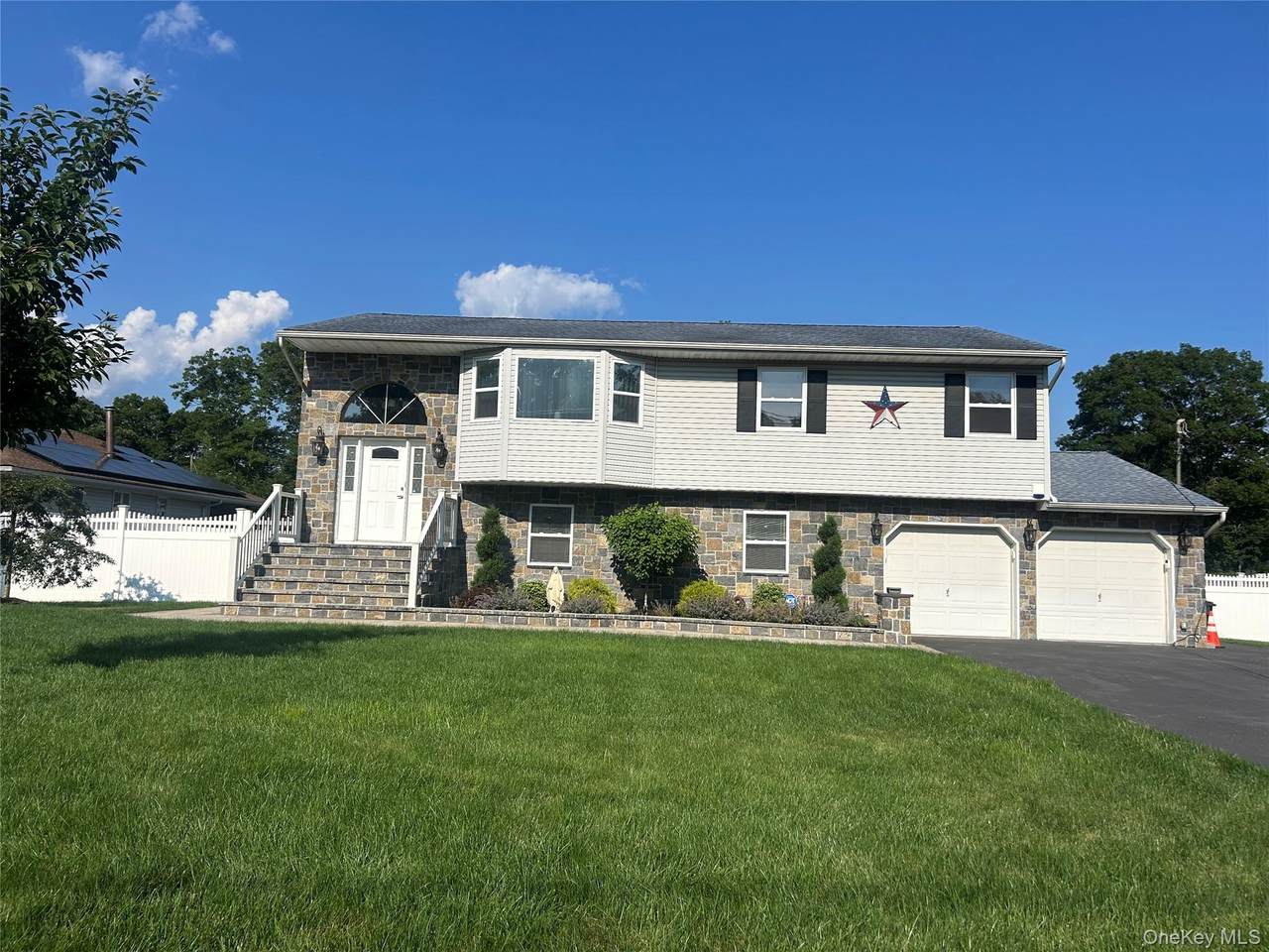 2129 Julia Goldbach Avenue - Photo 1