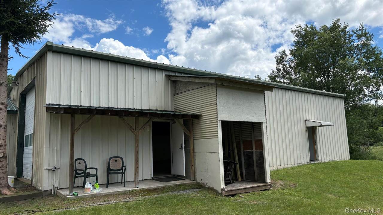 438 Debruce Rd - Photo 1