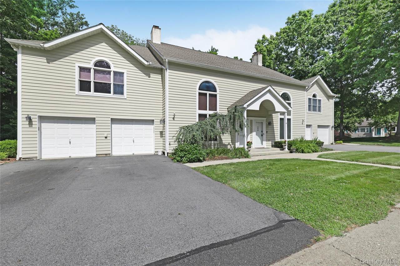 6 Village Cove - Photo 1
