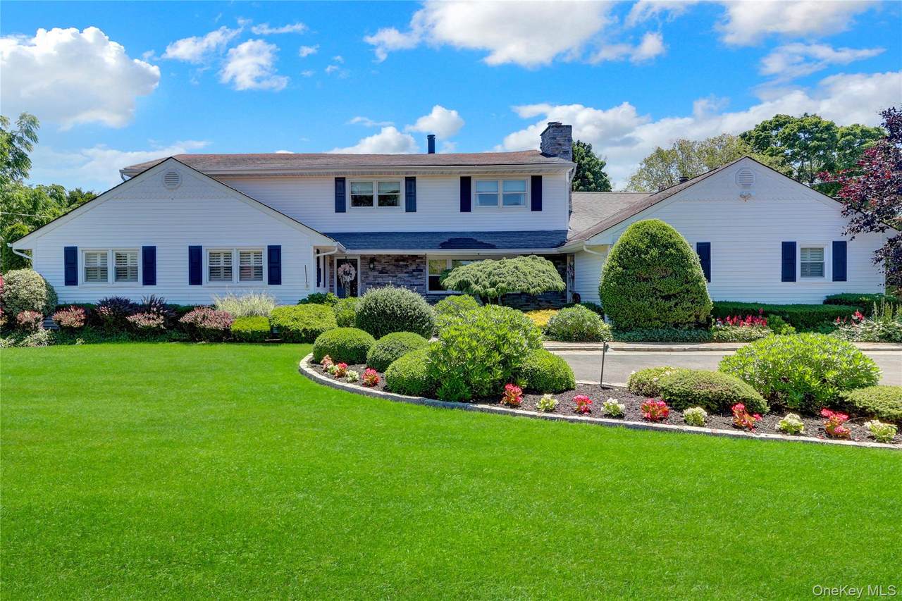 257 Shadybrook Lane - Photo 1