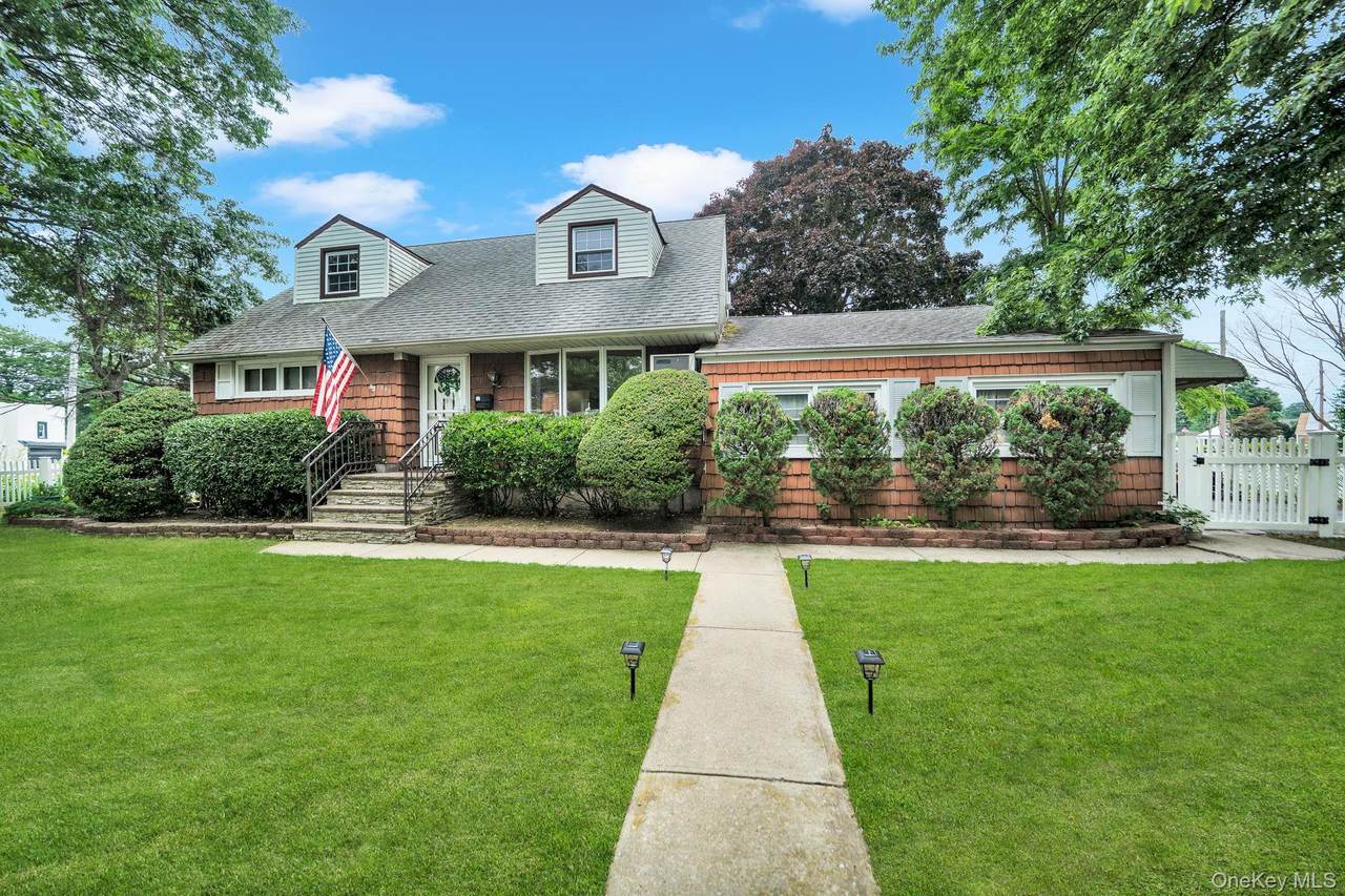 1582 Bellmore Road - Photo 1