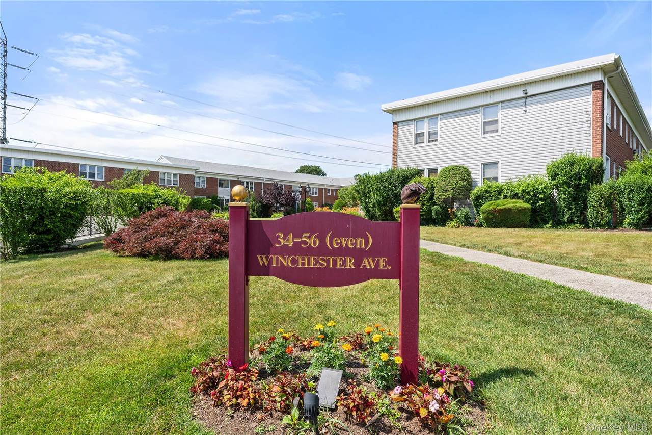 44 Winchester Avenue - Photo 1