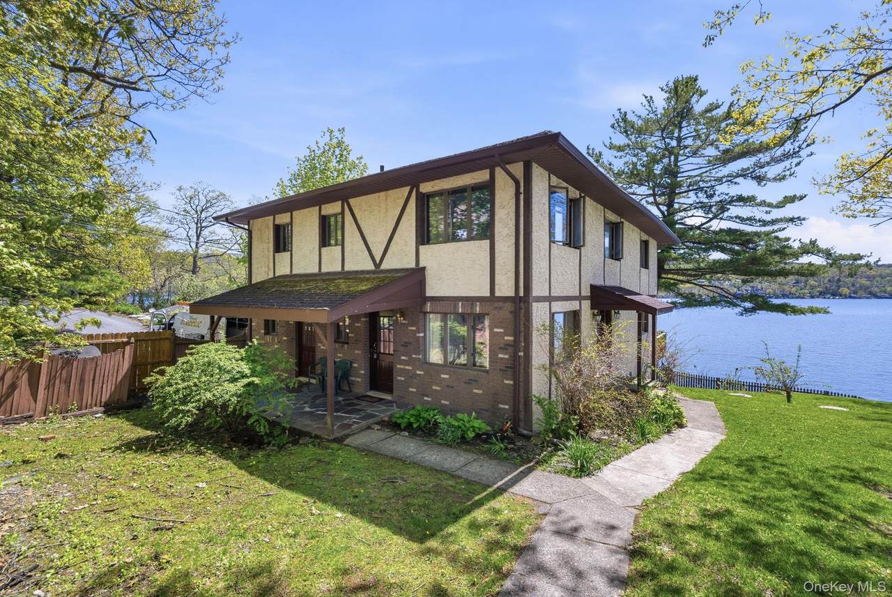 194 Jersey Avenue - Photo 1