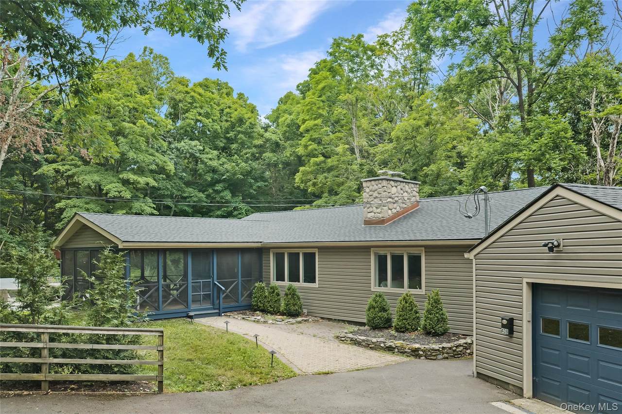 438 White Schoolhouse Road - Photo 1