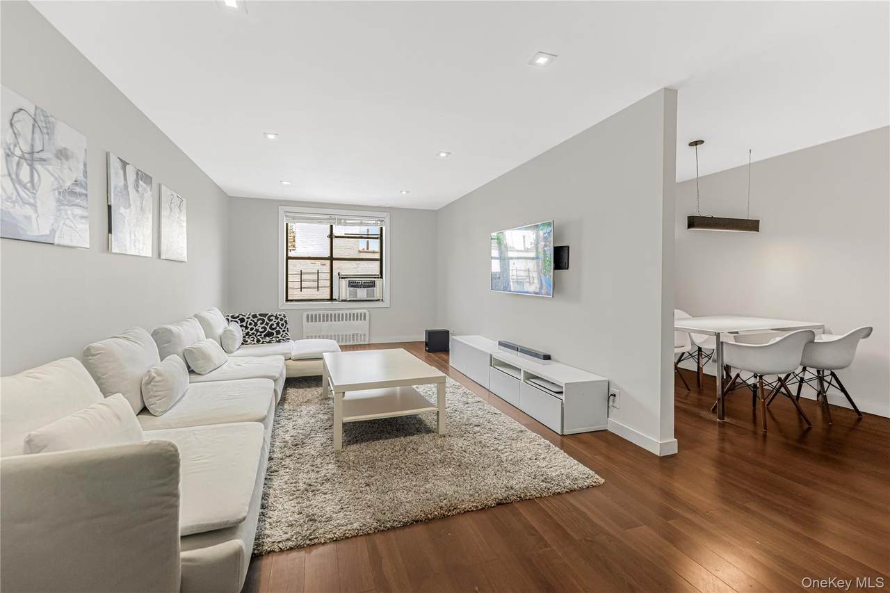 77 Bronx River Road - Photo 1