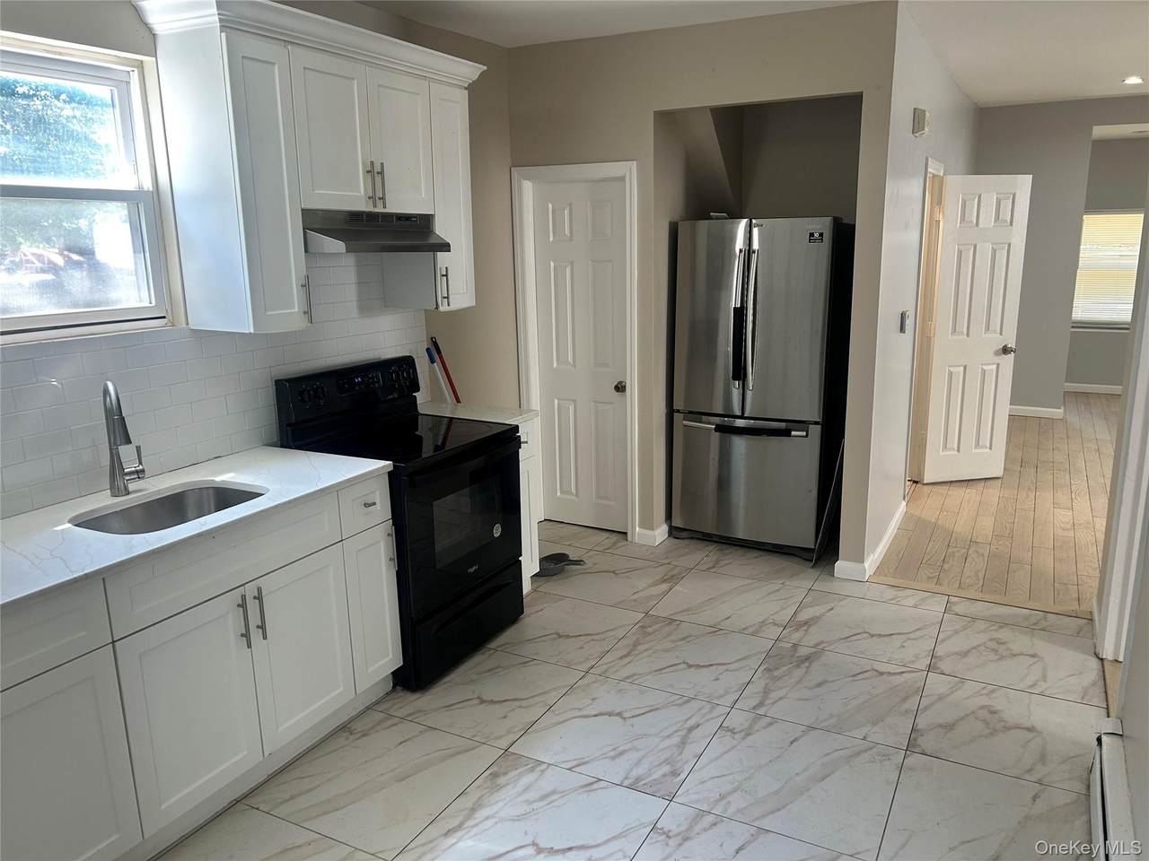 3708 Dyre Avenue - Photo 1