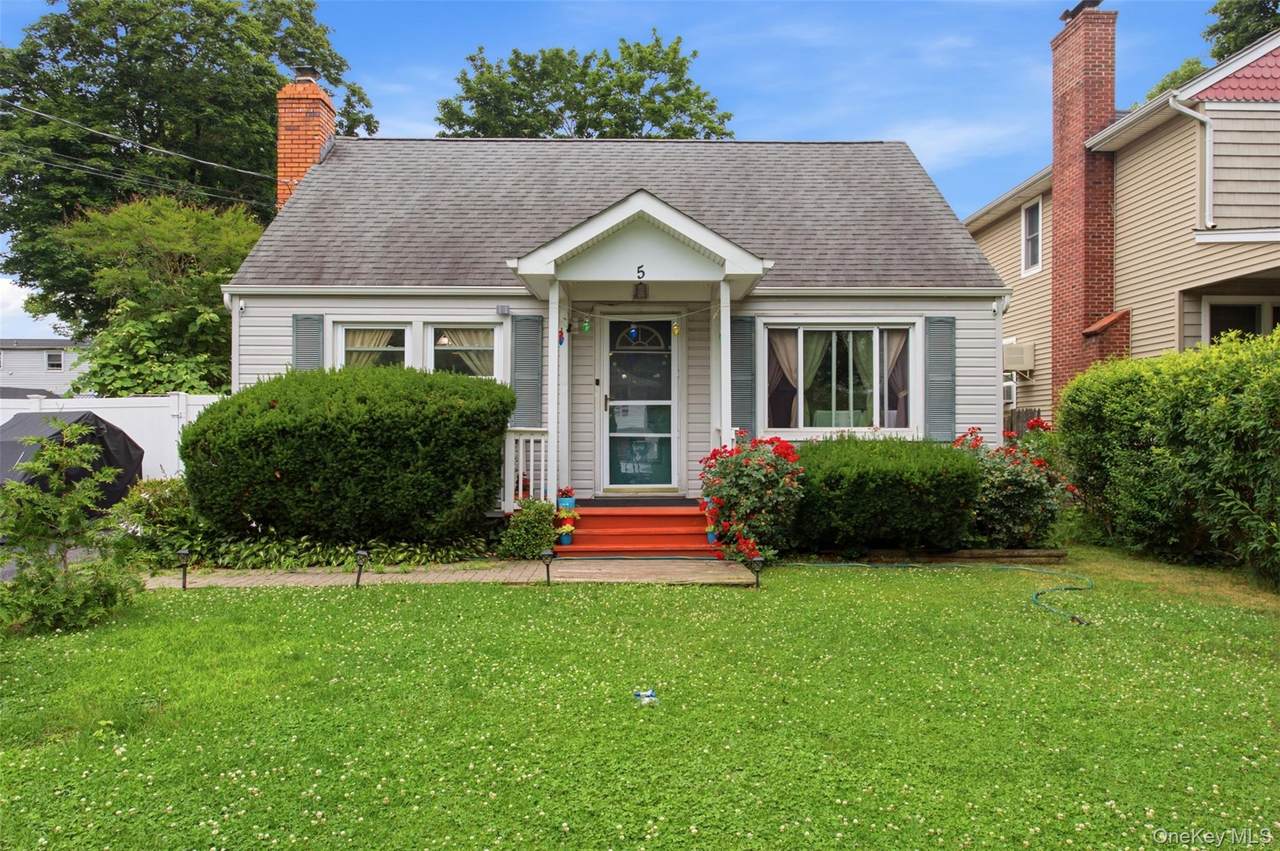 5 Putnam Place - Photo 1