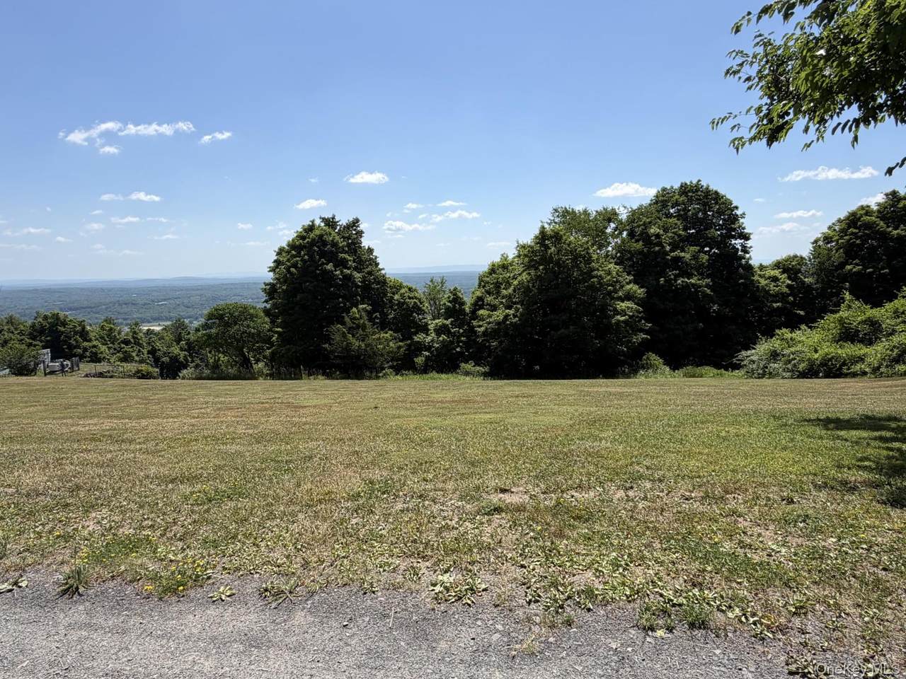  Eagles Nest Road - Photo 1