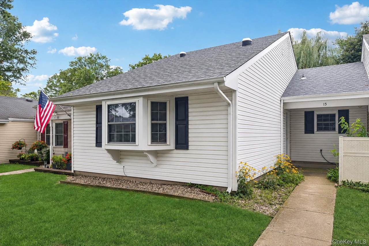 15 Forge Lane - Photo 1