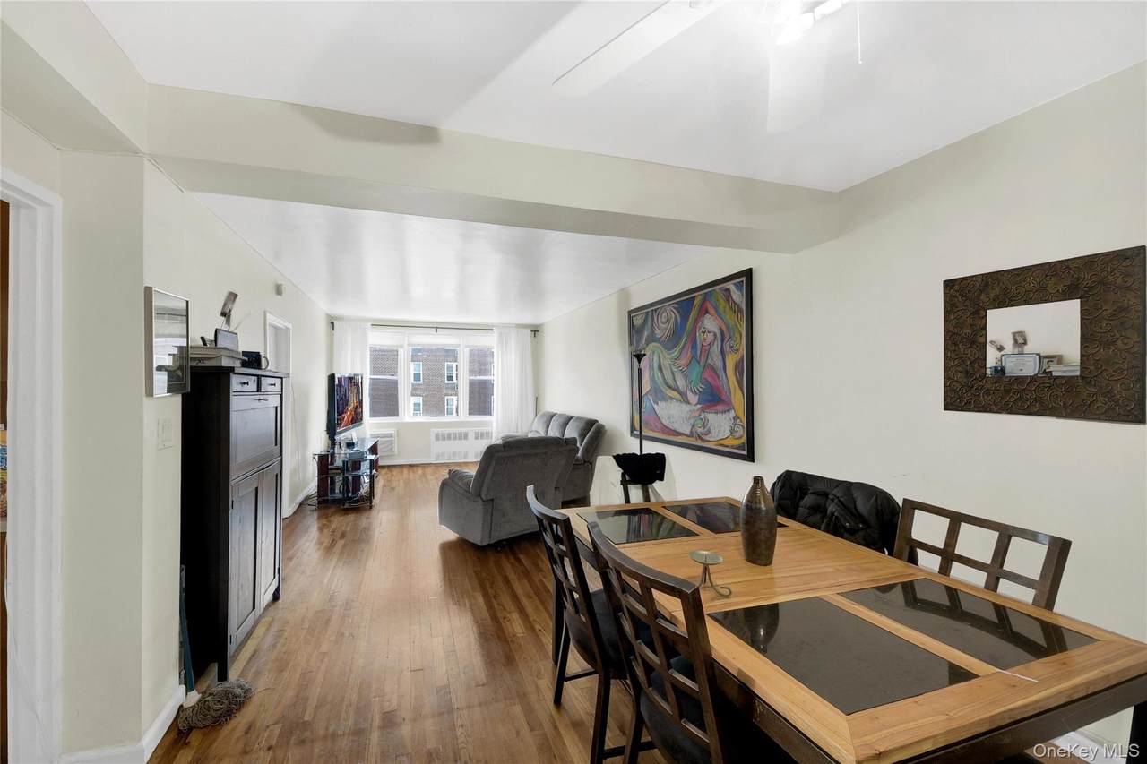 333 Bronx River Road - Photo 1