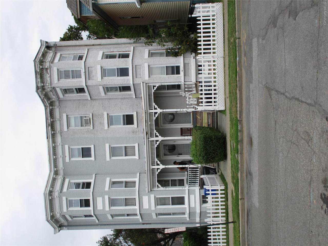33 Bayview Terrace Unit 1 - Photo 1