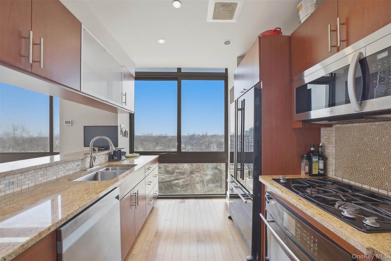 https://bt-photos.global.ssl.fastly.net/wpmls/1280_boomver_1_1022287-1.jpg