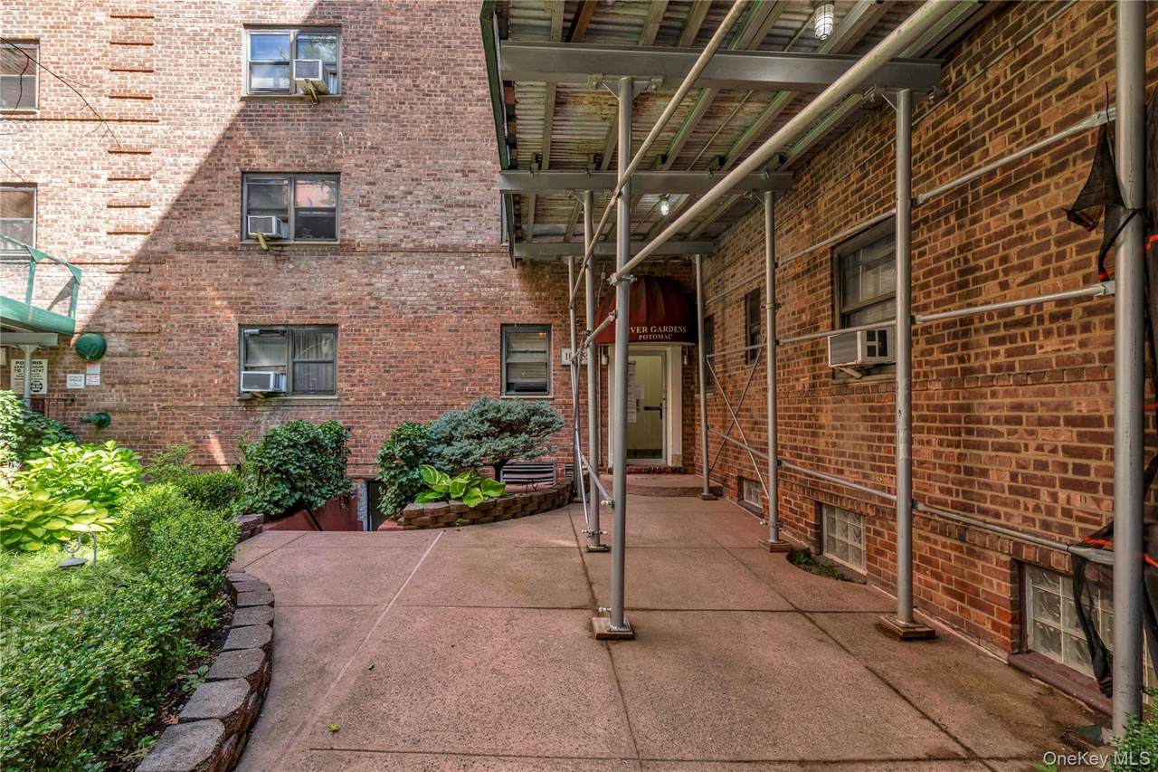 102-55 67 Road - Photo 1