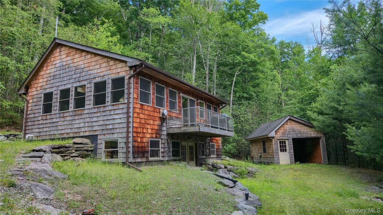 225 Hatchery Road - Photo 1