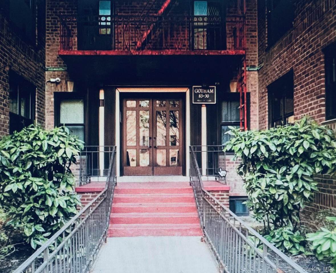 83-30 98th Street - Photo 1