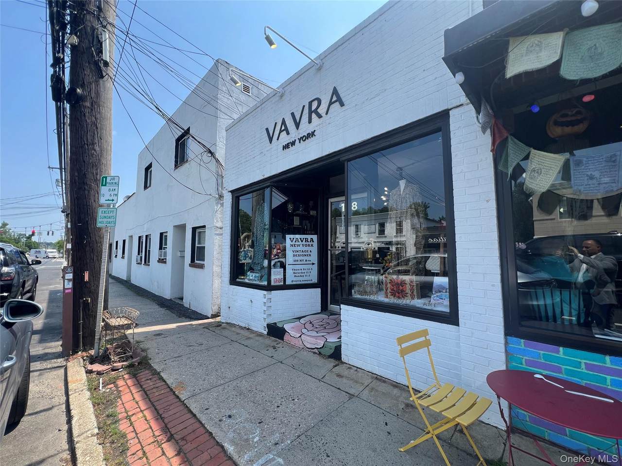 188 New York Avenue - Photo 1