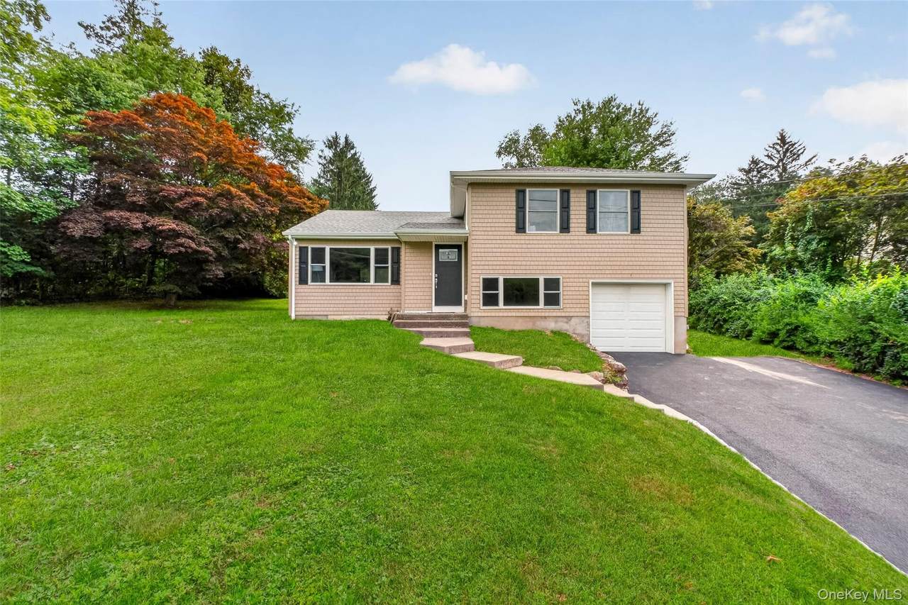 2536 Ridge Street - Photo 1