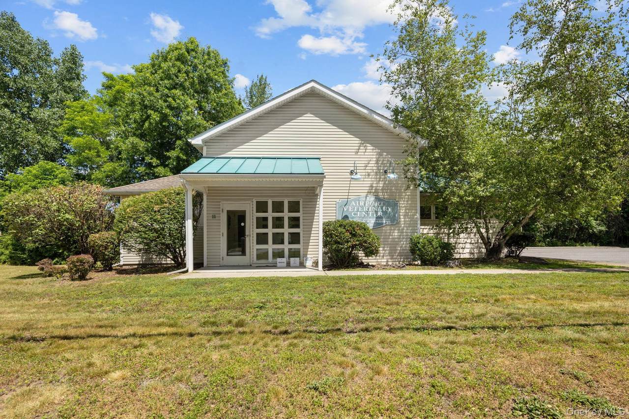 11 Airport Drive - Photo 1