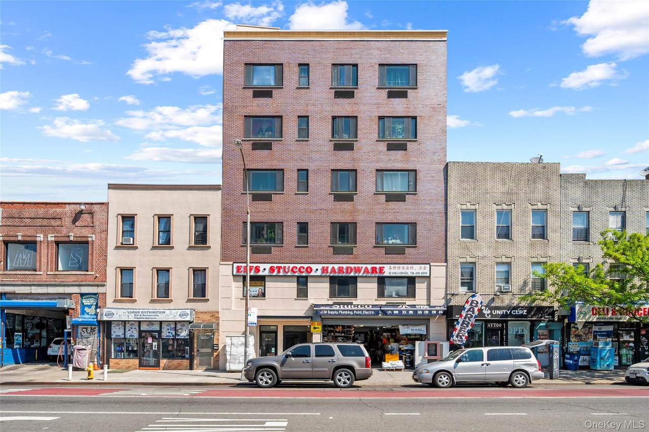 10607 Northern Boulevard - Photo 1