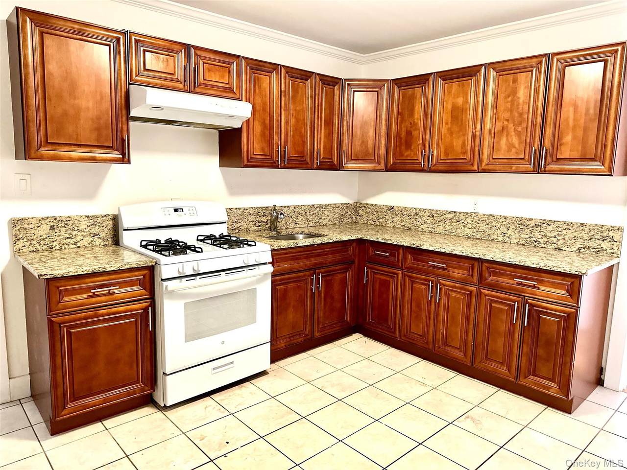 232 Fifth Avenue - Photo 1