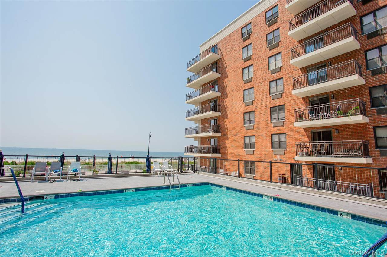 230 Broadway - Photo 1