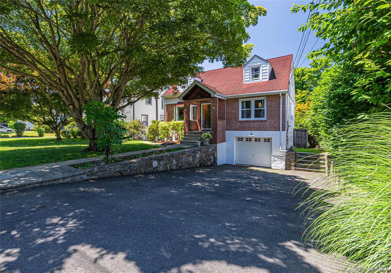 74 Tamarack Road - Photo 1